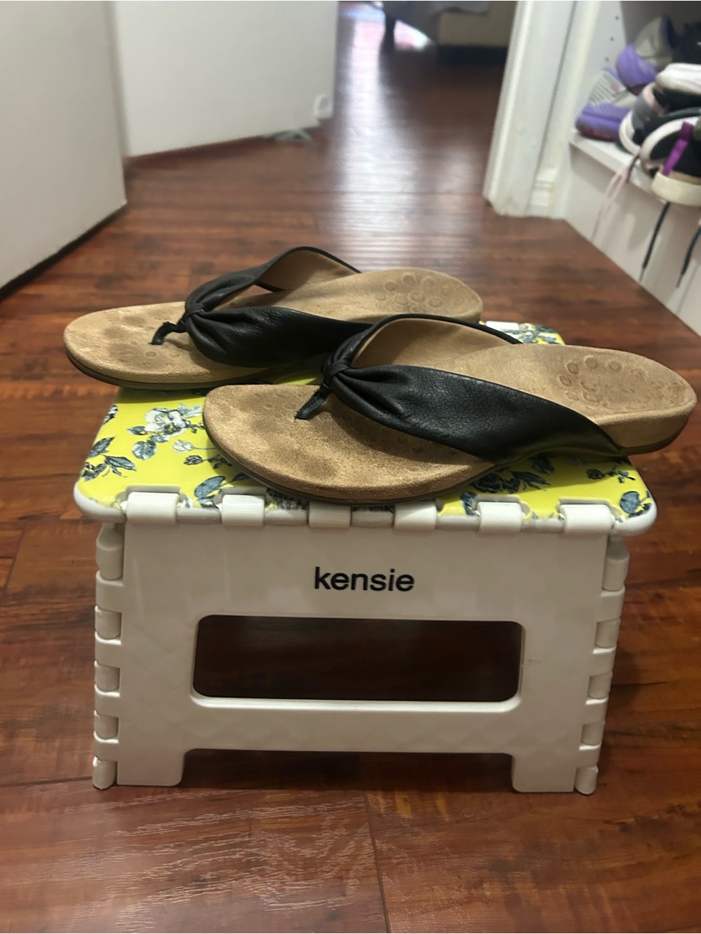 Vionic sandals
